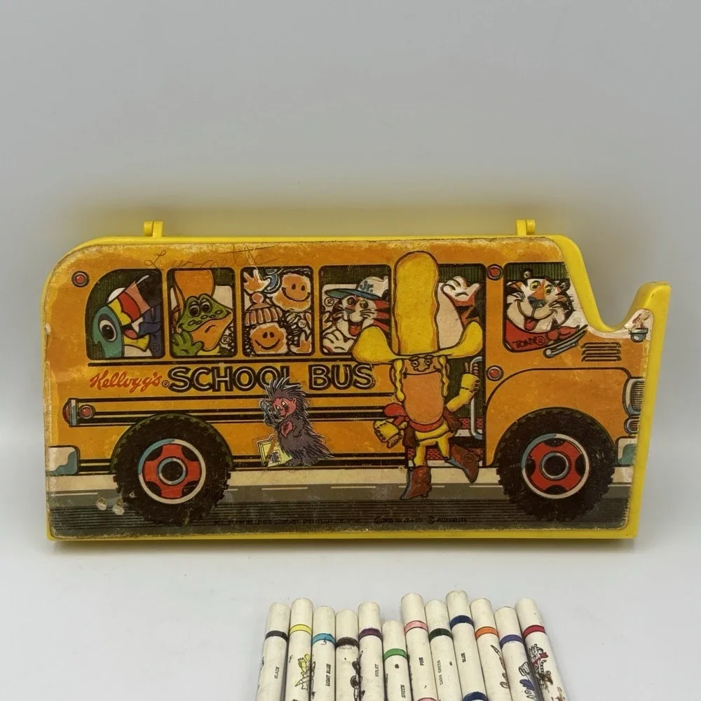Vintage 1978 Kellogg's Yellow School Bus Pencil Case With‎ Pencils
